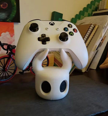 Hollow Knight Support Model Figure - A Masterpiece Every Collector Deserves.